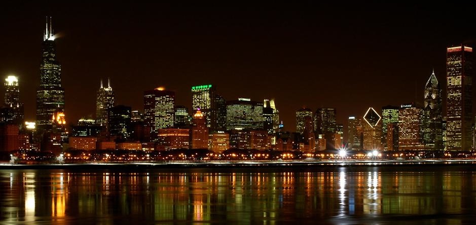 ChicagoAtNight1.jpg