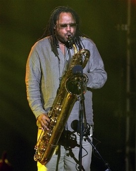 leroi_moore_ny122.jpg